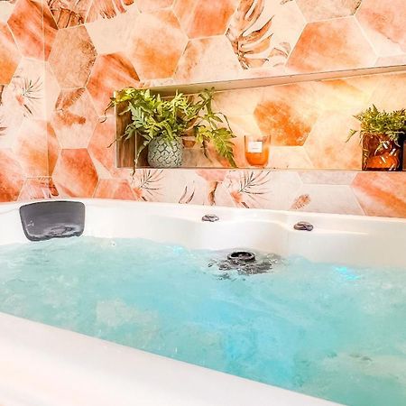 Atoumo Appartement Love Jacuzzi & Jardin Disneyland Paris Quincy-Voisins Bagian luar foto